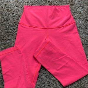 LuluLemon Wunder Under High Rise Crop Leggings 23”